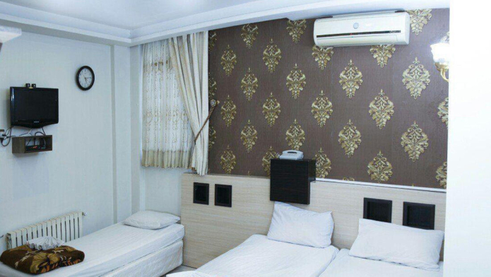 هتل آپارتمان ماریشان مشهد اتاق سه تخته 1 هتل آپارتمان ماریشان مشهد اتاق سه تخته 1