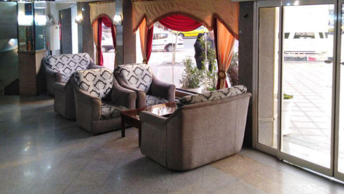 هتل آریا مشهد لابی