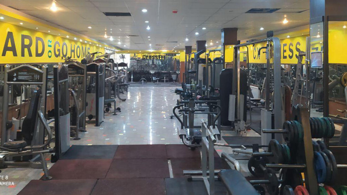 مجتمع گردشگری نور محلات رستوران مجتمع گردشگری نور محلات رستوران