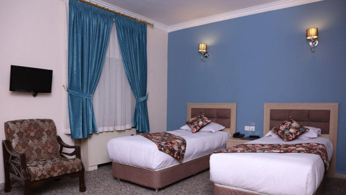 هتل هالی تهران اتاق دو تخته تویین 1 هتل هالی تهران اتاق دو تخته تویین 1