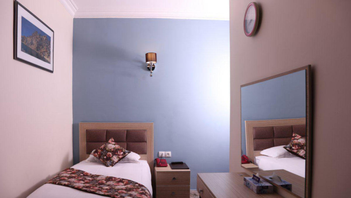 هتل هالی تهران اتاق یک تخته هتل هالی تهران اتاق یک تخته