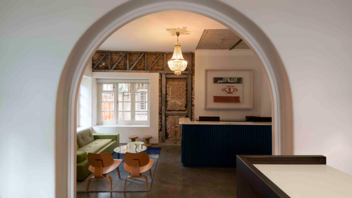 بوتیک هتل حنا تهران لابی بوتیک هتل حنا تهران لابی