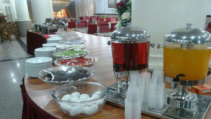 هتل آپارتمان سفرا طلایی مشهد رستوران 3 هتل آپارتمان سفرا طلایی مشهد رستوران 3