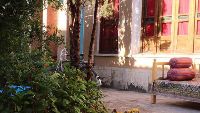 اقامتگاه بومگردی اشکانی اصفهان فضای داخلی اقامتگاه 4