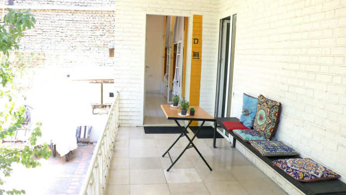 مهمانسرا حراتیج تهران فضای داخلی مهمانسرا 3