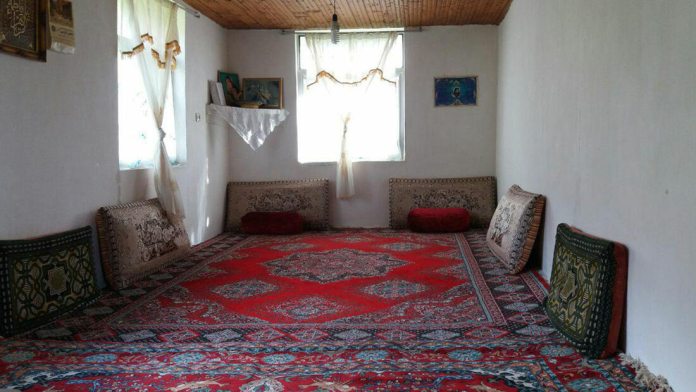 اقامتگاه بومگردی وارش رودبار فضای داخلی اتاق ها 1 اقامتگاه بومگردی وارش رودبار فضای داخلی اتاق ها 1