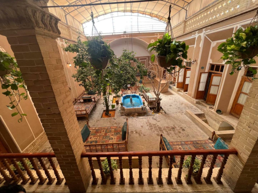 اقامتگاه بومگردی گنجه یزد فضای داخلی اقامتگاه 3