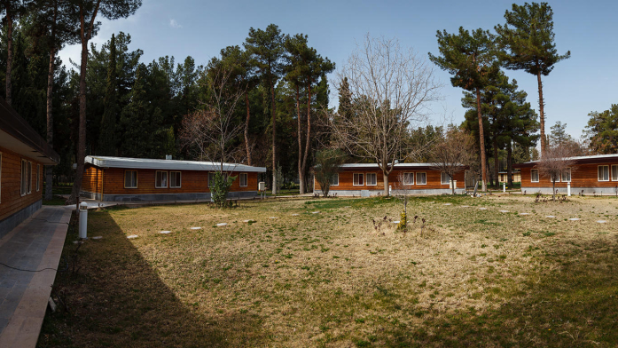 مجتمع گردشگری تخت جمشید مرودشت فضای بیرونی هتل 2