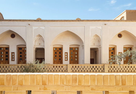 اقامتگاه سنتی سپنج کاشان فضای داخلی اقامتگاه 5 اقامتگاه سنتی سپنج کاشان فضای داخلی اقامتگاه 5