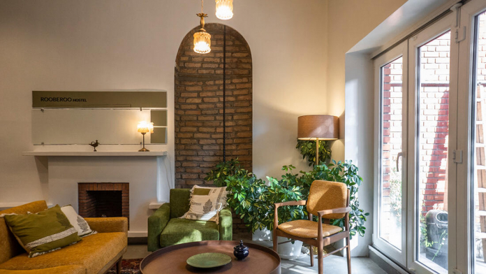 مهمانسرا روبرو تهران لابی 2 مهمانسرا روبرو تهران لابی 2