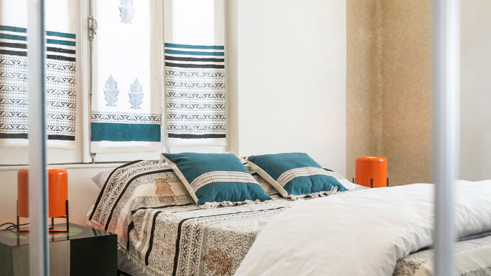 مهمانسرا روبرو تهران فضای داخلی اتاق ها 2 مهمانسرا روبرو تهران فضای داخلی اتاق ها 2