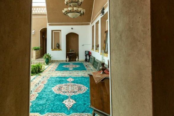 اقامتگاه سنتی پارسیک یزد فضای داخلی اقامتگاه