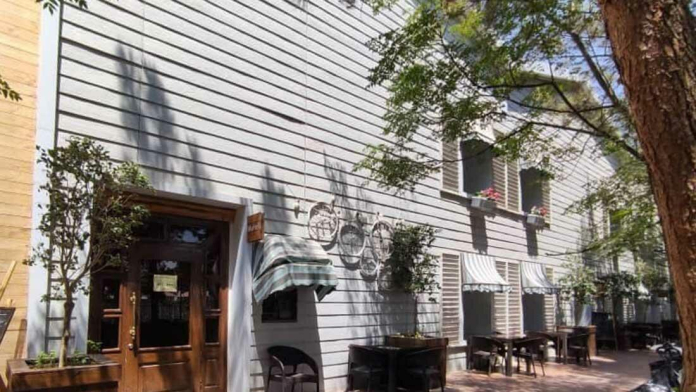 مجتمع گردشگری روناک کاشان فضای بیرونی مجتمع گردشگری 2