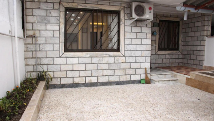 خانه مسافر دریا محمود آباد فضای داخلی خانه مسافر ۲