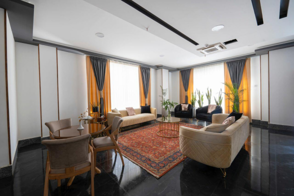 هتل سرو آزاد شیراز لابی 1