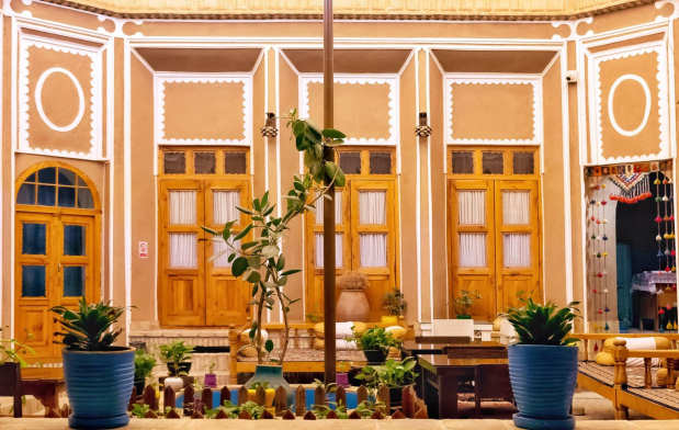 اقامتگاه بوم‌گردی دلخش یزد فضای داخلی اقامتگاه 4