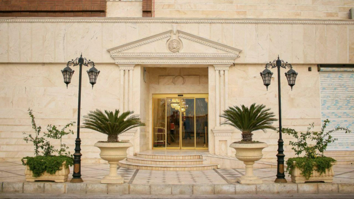 هتل آپارتمان گراناز چابهار نمای بیرونی هتل آپارتمان گراناز چابهار نمای بیرونی