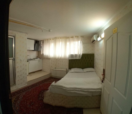 خانه مسافر ابراهیم نیا مشهد فضای داخلی سوئیت‌ها