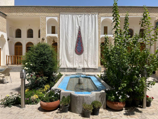 اقامتگاه سنتی عمارت خاتم اصفهان فضای داخلی اقامتگاه 5