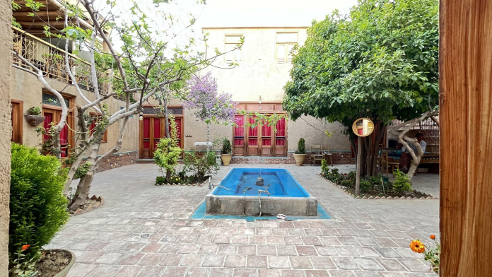 اقامتگاه بومگردی بازار اصفهان فضای داخلی