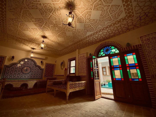 اقامتگاه بومگردی دیاوا اصفهان فضای داخلی