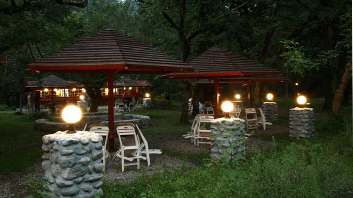 هتل چالدره تنکابن محوطه 1 هتل چالدره تنکابن محوطه 1