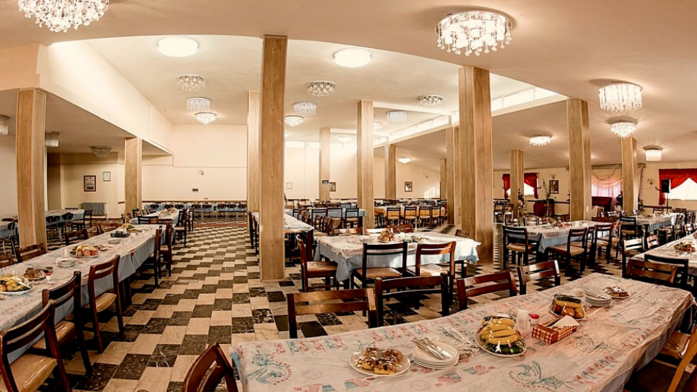 هتل جهانگردی خلخال رستوران 2