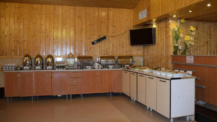 هتل زریوار مریوان رستوران 1