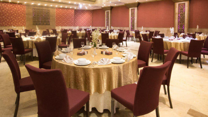 هتل باباطاهر همدان رستوران 1 هتل باباطاهر همدان رستوران 1