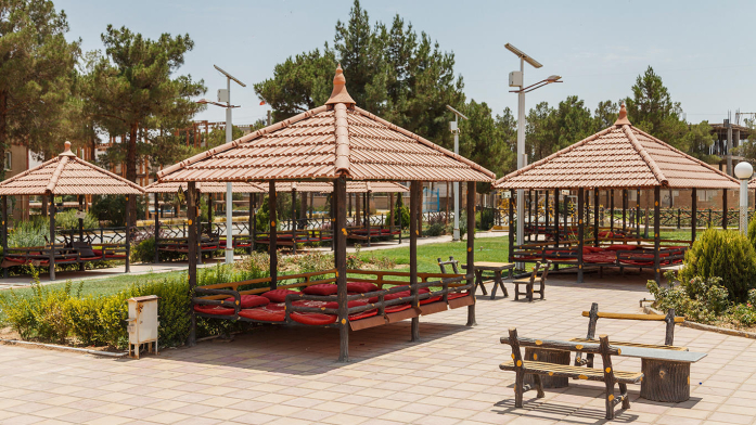 هتل زنبق یزد فضای بیرونی هتل هتل زنبق یزد فضای بیرونی هتل