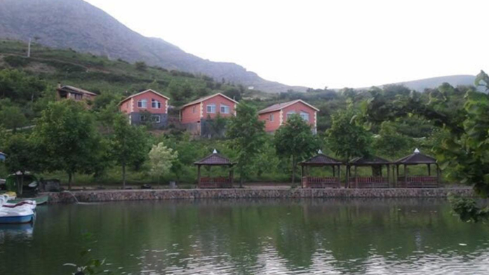 محوطه متل دریاچه قو