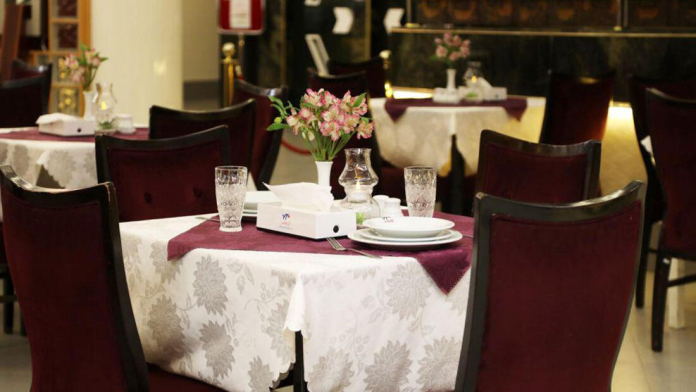 هتل آپارتمان مهر مشهد رستوران 2