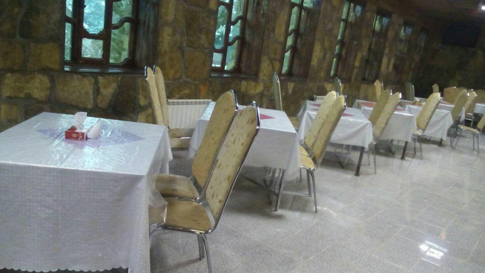 هتل سنگی اورامان سنندج رستوران