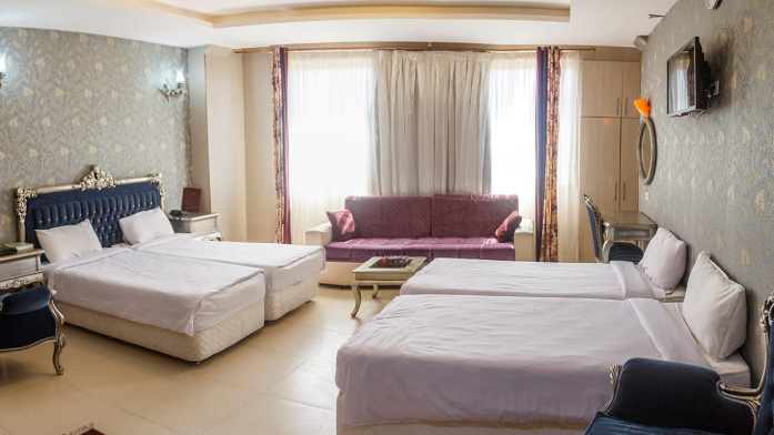 هتل گل سرخ مشهد اتاق چهار تخته فولبرد 2 هتل گل سرخ مشهد اتاق چهار تخته فولبرد 2