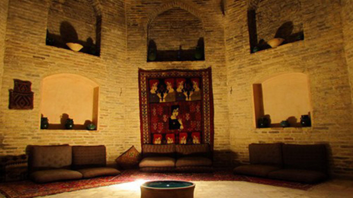کاروانسرای زین الدین مهریز یزد فضای داخلی اقامتگاه 5 کاروانسرای زین الدین مهریز یزد فضای داخلی اقامتگاه 5