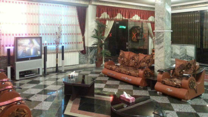 هتل لاله بناب لابی 2