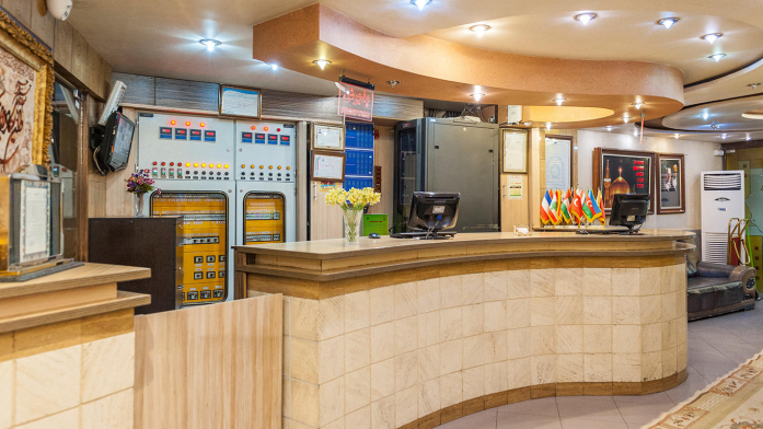 هتل آپارتمان میزبان مشهد پذیرش