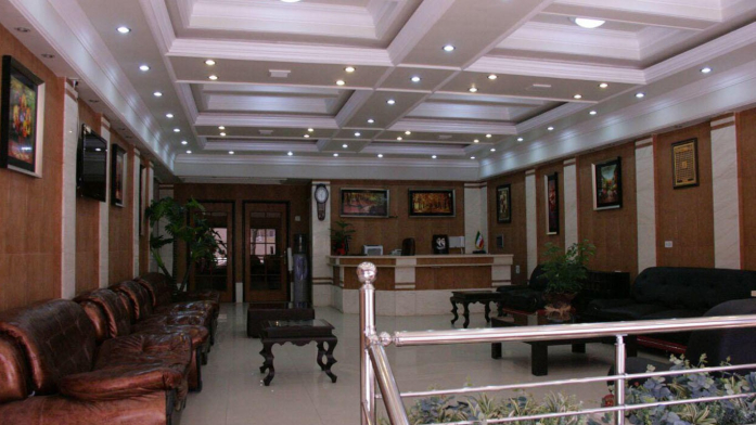 هتل دامون شهرکرد لابی ۱ هتل دامون شهرکرد لابی ۱