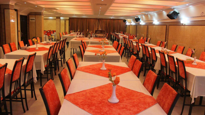 هتل دامون شهرکرد رستوران هتل دامون شهرکرد رستوران