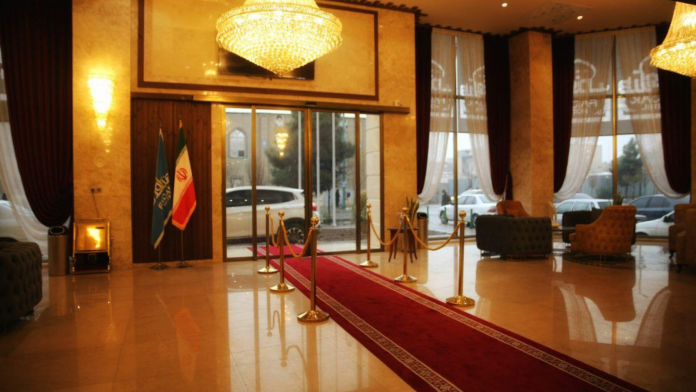 هتل آپارتمان فدک قم لابی 3 هتل آپارتمان فدک قم لابی 3