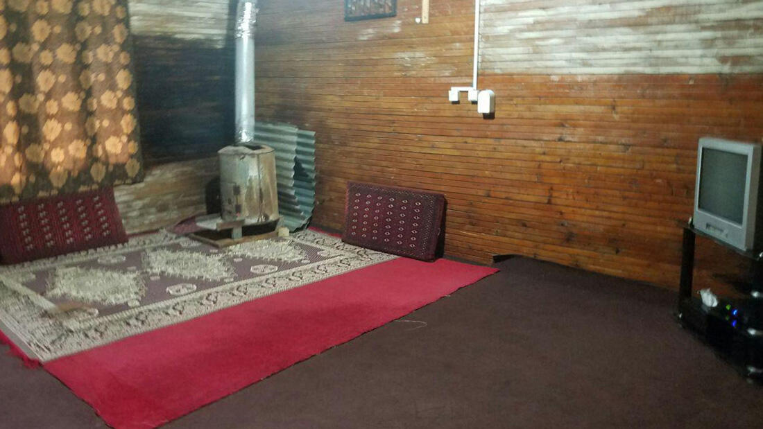 اقامتگاه بوم‌گردی کلبه عادل بابل کلبه پنج نفره کف خواب 1