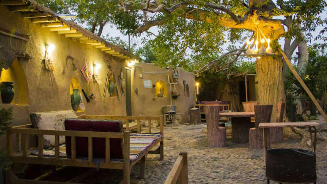 اقامتگاه بومگردی سرو کهن ابرکوه فضای داخلی اقامتگاه 2