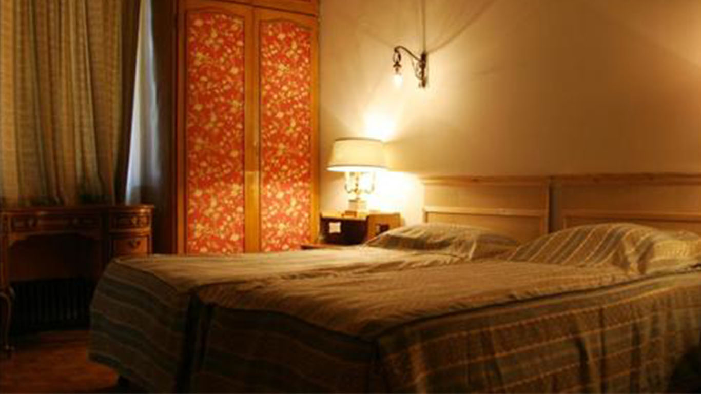 اتاق دو تخته دبل هتل جهانگردی شمشک