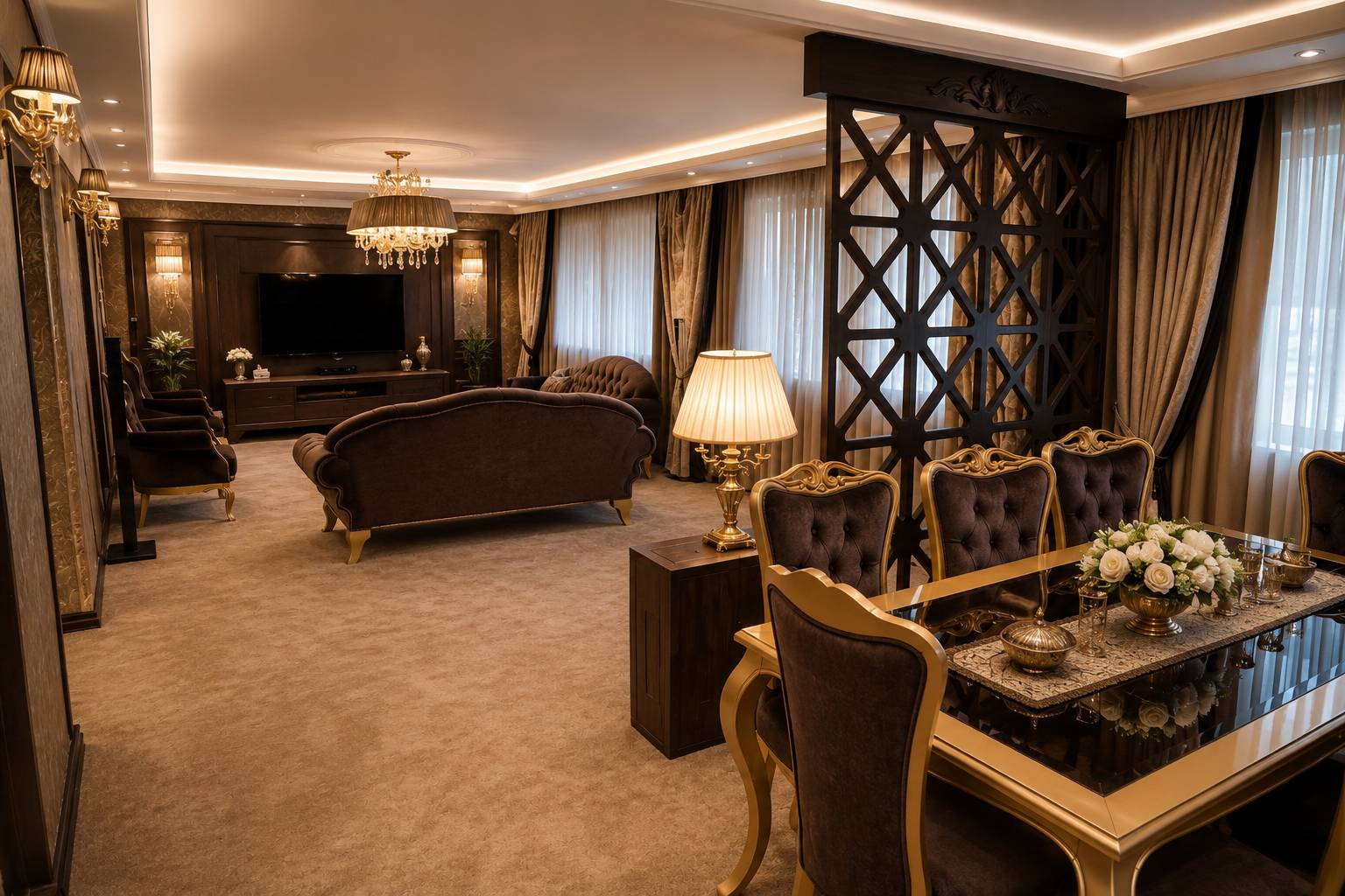 Laleh Hotel