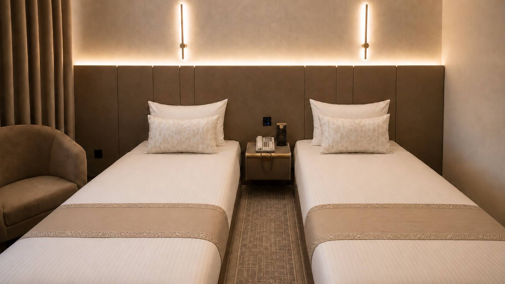 Laleh Hotel