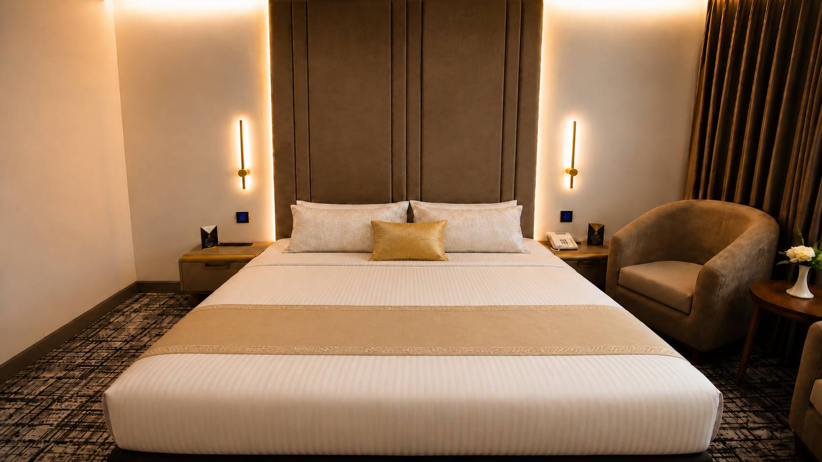 Laleh Hotel