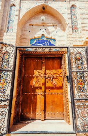 بوتیک هتل سنتی آناهید شیراز نمای بیرونی