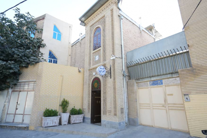 اقامتگاه سنتی جیران کرمانشاه نمای بیرونی اقامتگاه سنتی جیران کرمانشاه نمای بیرونی