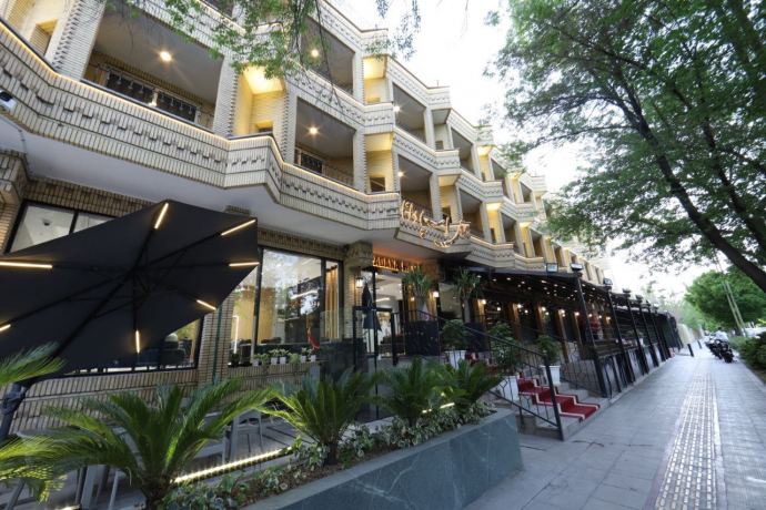 هتل اسپادانا اصفهان نمای بیرونی هتل اسپادانا اصفهان نمای بیرونی