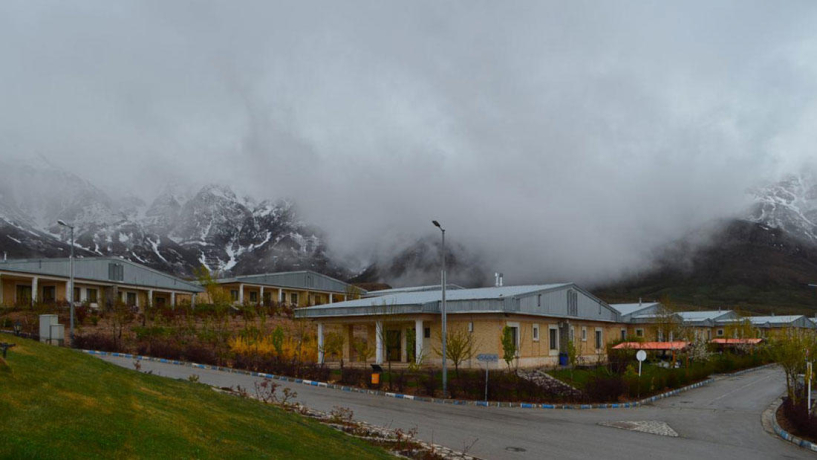 مجتمع گردشگری آفتاب چغاخور بروجن فضای بیرونی هتل 1 مجتمع گردشگری آفتاب چغاخور بروجن فضای بیرونی هتل 1